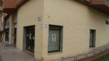 Local comercial esquinero, en alquiler, zona Parc Bosc, en Figueres
