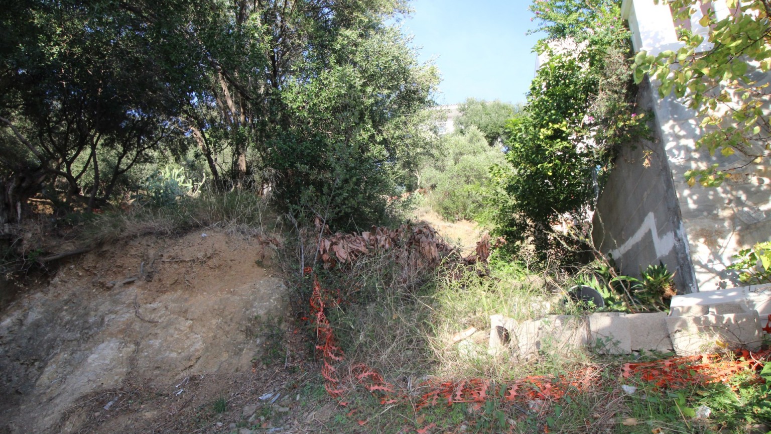 Plot of land very well situated in la Bateria area