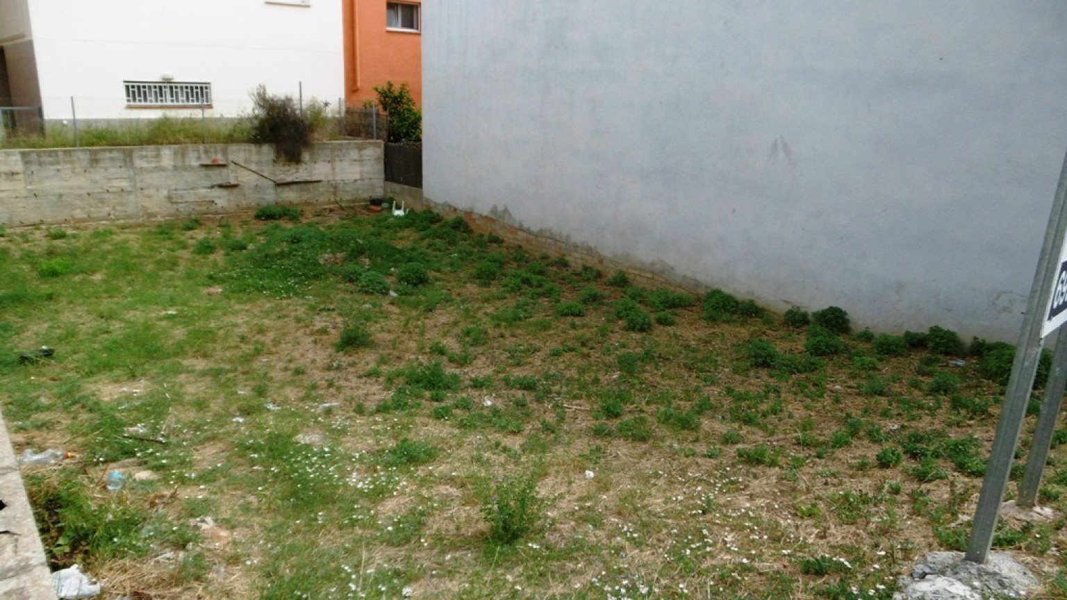 Piece of land for sale in the center of la Vila