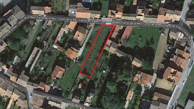 Terrain urbain à vendre,  à Darnius, de sup.805m².