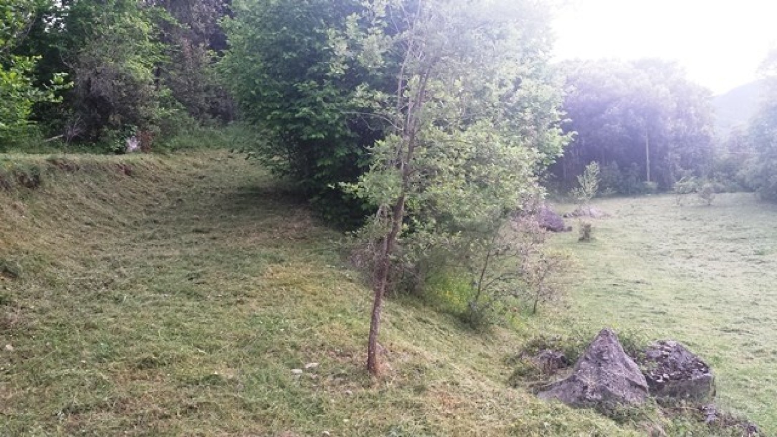 Terreno situado en la población de Sant Marti de Llemana, dispone de 1885m2, vistas espectaculares