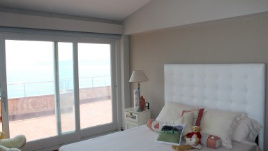 Fantástica casa en venta con vistas al mar en Cap Ras