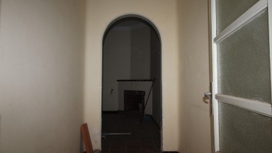 Casa en venta, para restaurar, con jardin. Zona Creu de la Mà