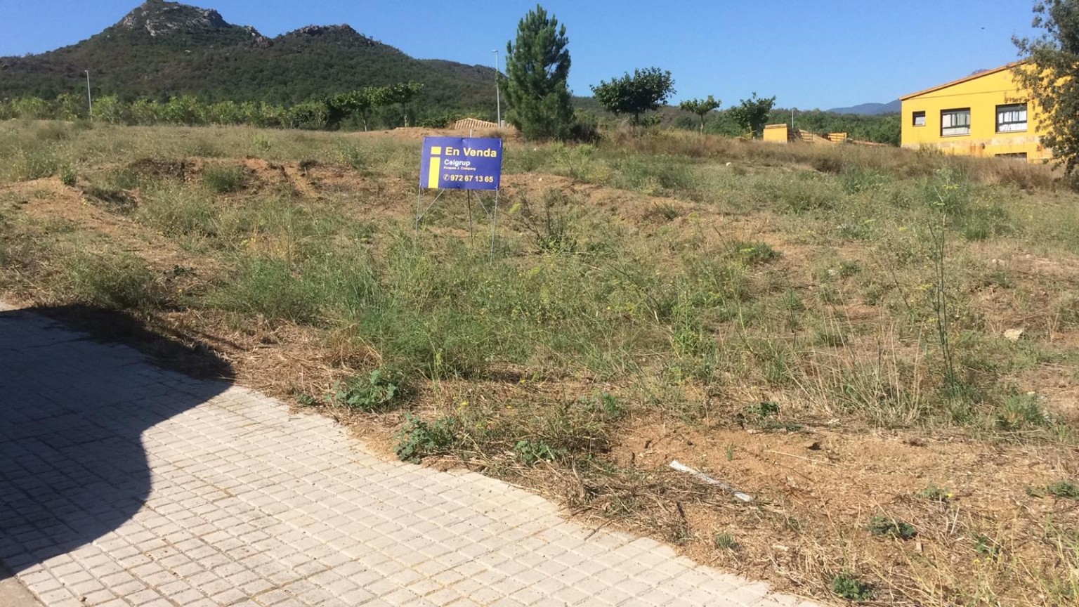 Solar urbano en venta de 466m² en Darnius