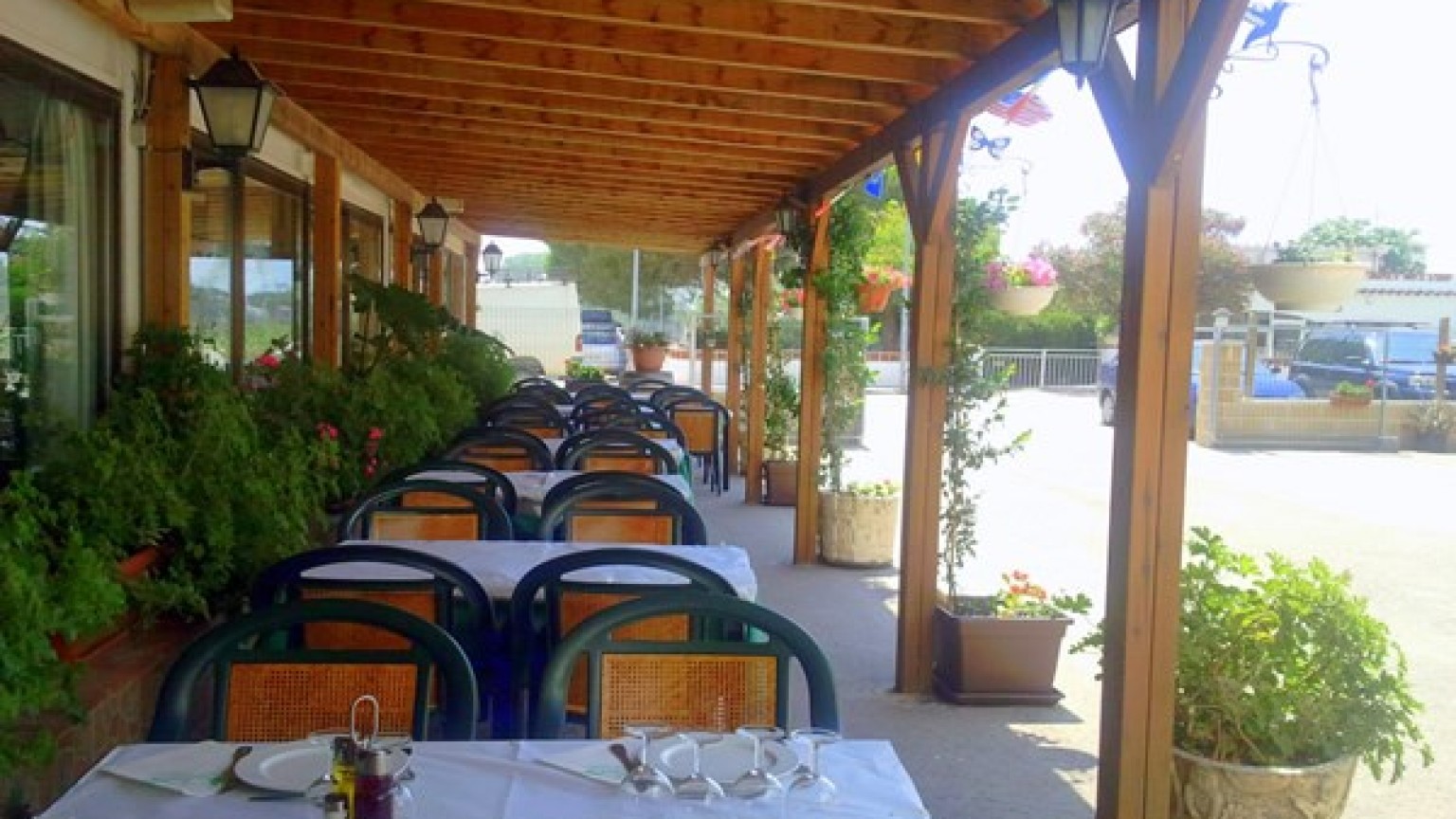 Restaurant  lloguer/traspàs, de 650m², zona de Roses, a ple rendiment. 