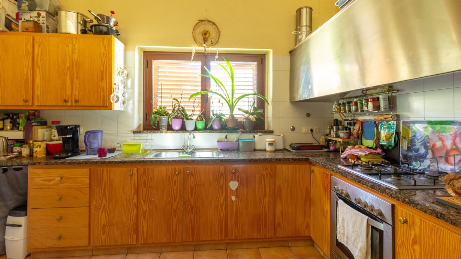 Casa rustica en venta, totalmente reformada, con terreno. Excelentes vistas
