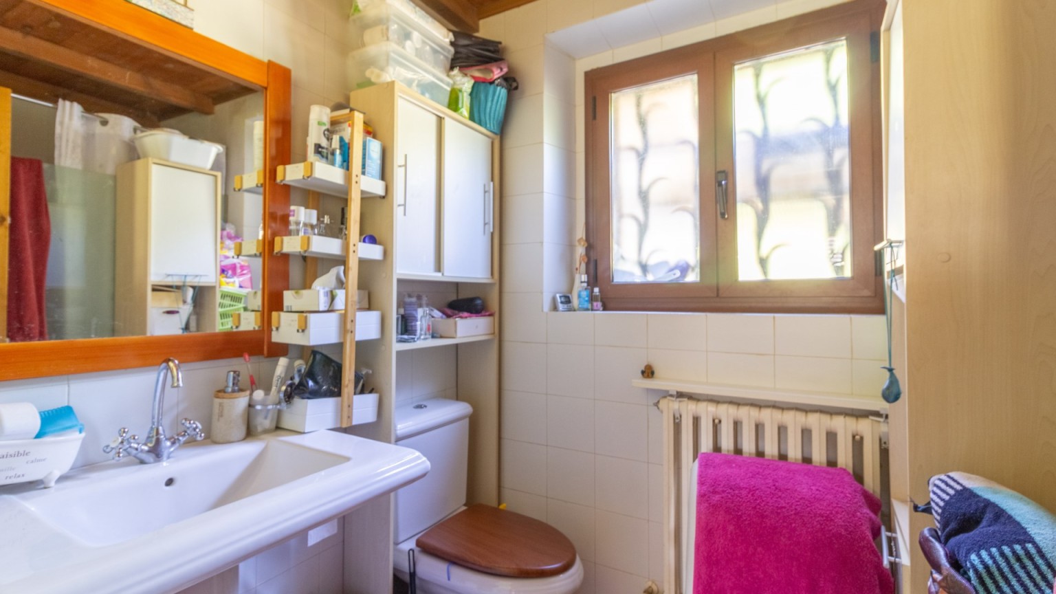Casa rustica en venta, totalmente reformada, con terreno. Excelentes vistas