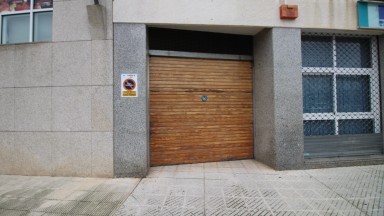 Plaza de aparcamiento en alquiler en el centro de la Vila