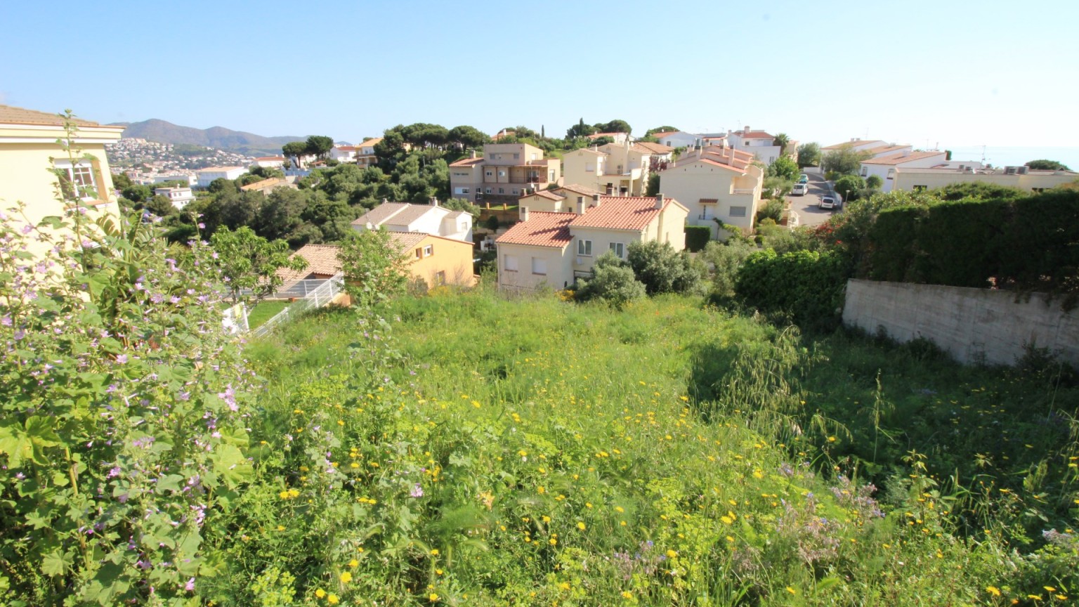 Nice plot of land for sale in La Coma