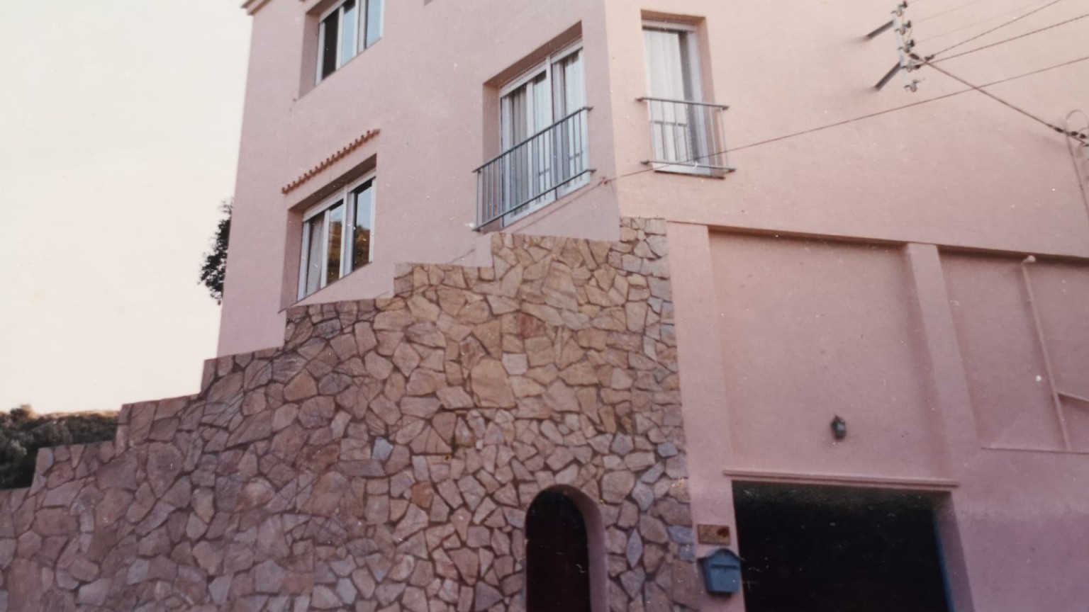 Fantàstica casa en venda a Colera amb vista al mar i a la muntanya