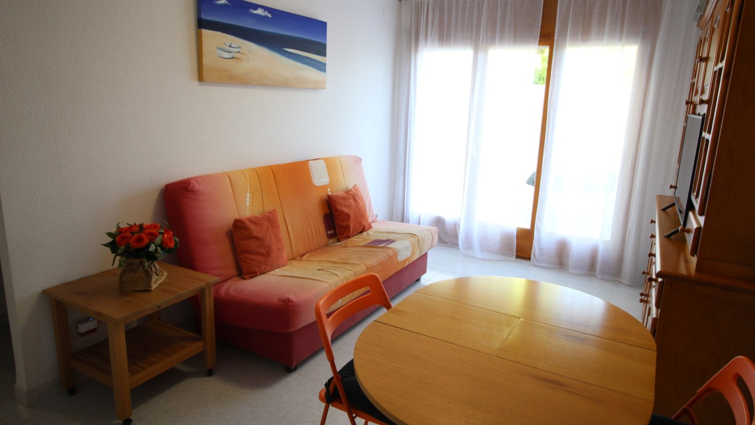 Bonito apartamento en venta en Cap Ras