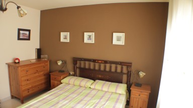 Apartamento en venta con piscina y jardín comunitarios entre El Port y La Vila