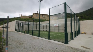 Masia en venda a Agullana. Actualment s'explota com a allotjament turístic.