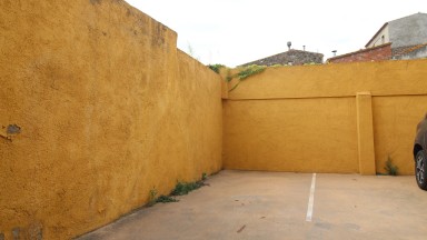 Duplex en venda, de 3 habitacions amb plaça de pàrquing a Garriguella.