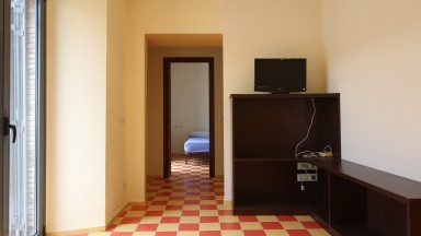 Duplex en venta, de 3 habitaciones con plaza de parking en Garriguella.