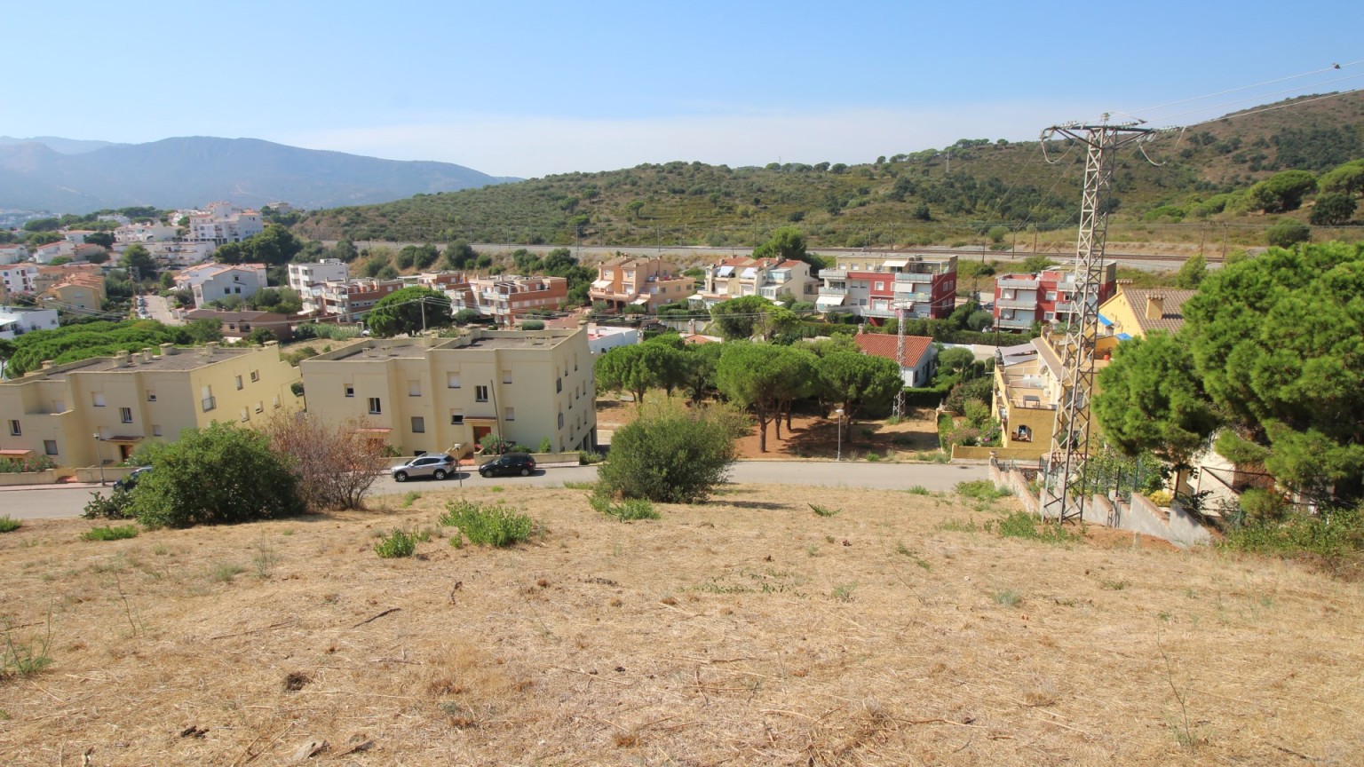 Terrain en vente à la zone de Grifeu