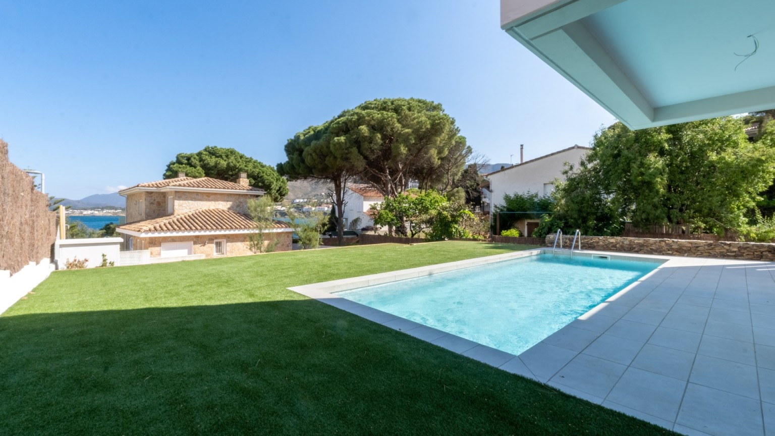 Bonica casa unifamiliar en venda a Les Carboneres