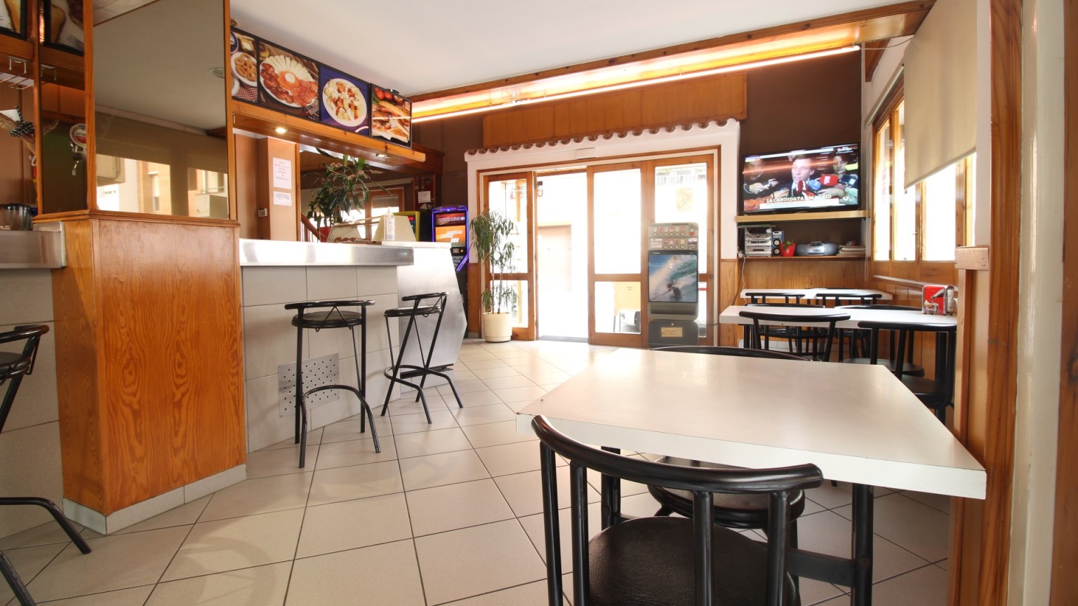 Bar-Restaurant for sale, Horta Capallera area.