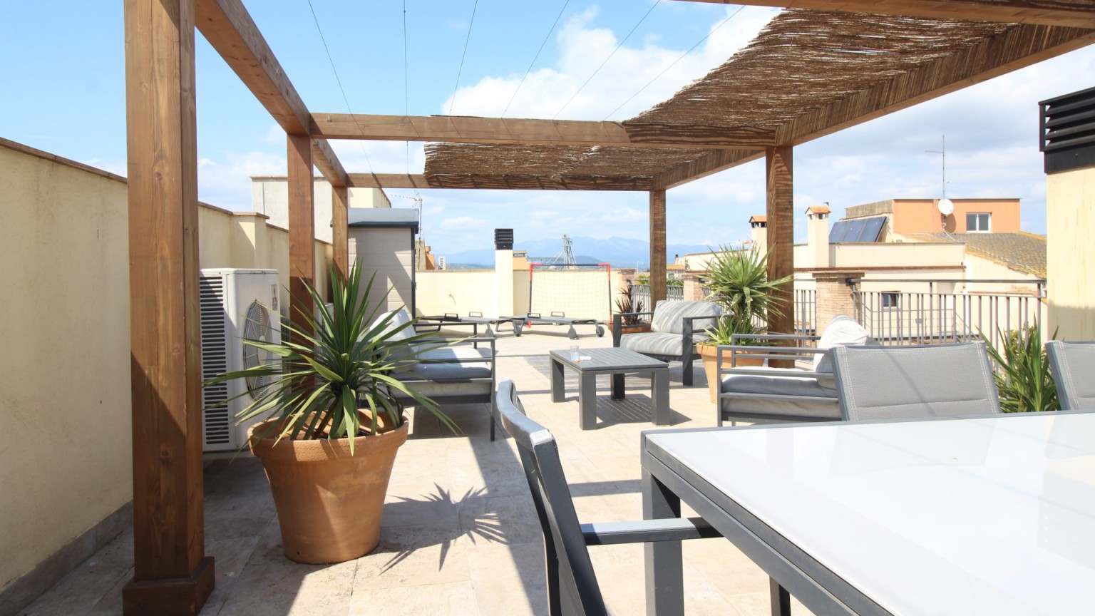 House for sale of ground floor and two floors, with patio and terrace in Cabanes
