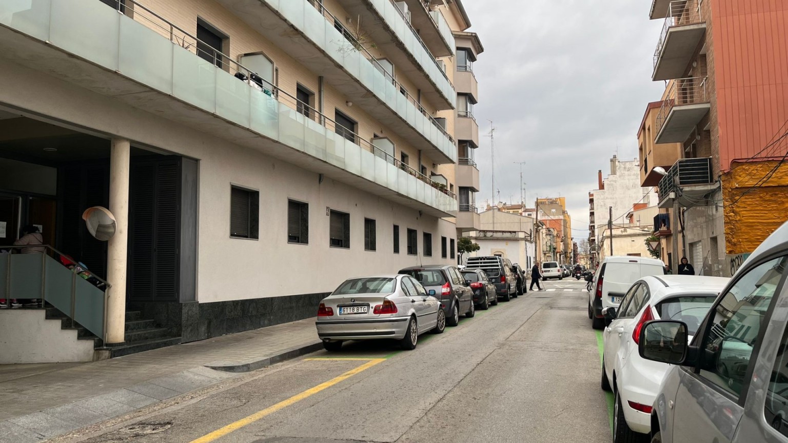 Plaza de parking en venta, zona Creu de la Mà