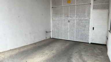 Plaza de parking en venta, zona Creu de la Mà