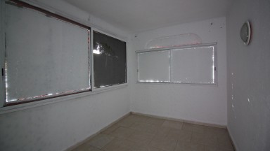 Appartement à vendre avec 1 chambre à coucher, dans la ville de Sta Margarita de Roses.