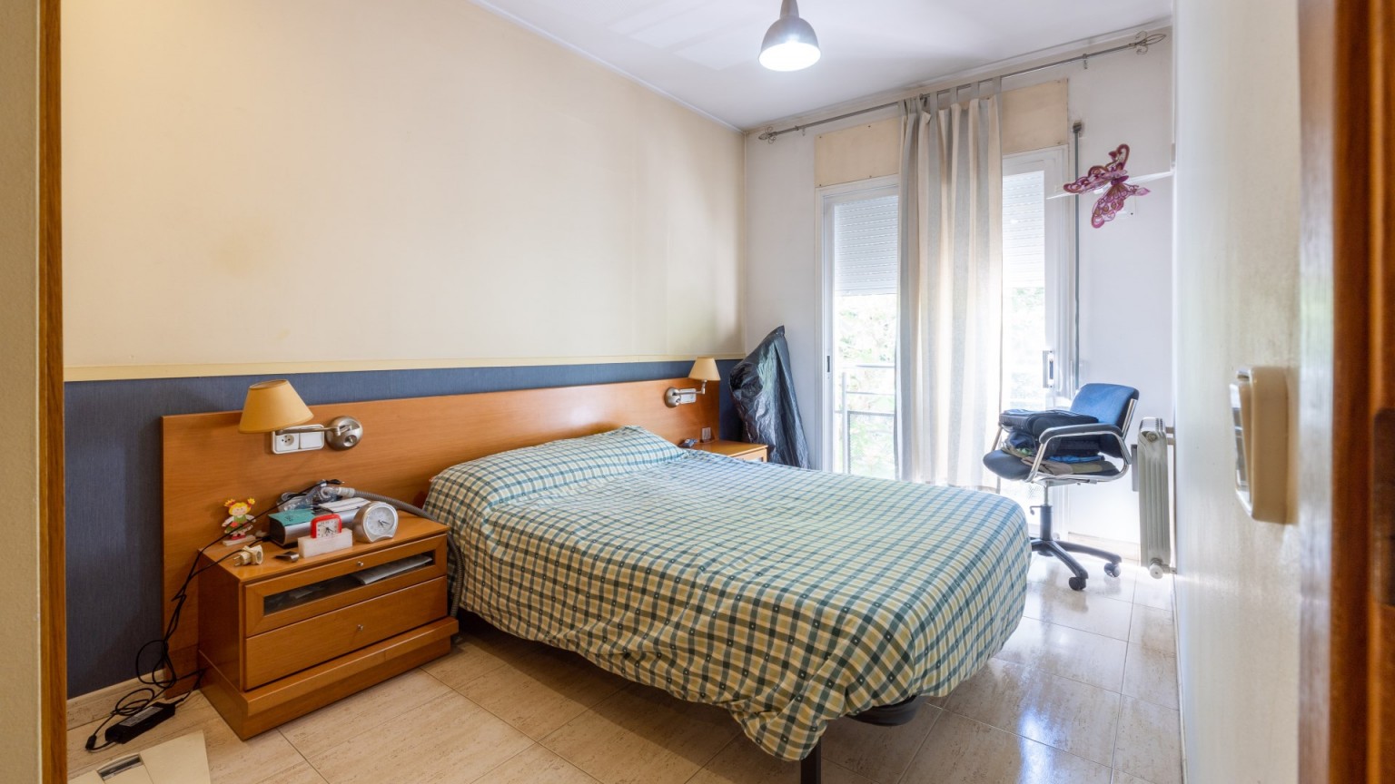 Flat for sale in perfect condition located in La Devesa in Girona.