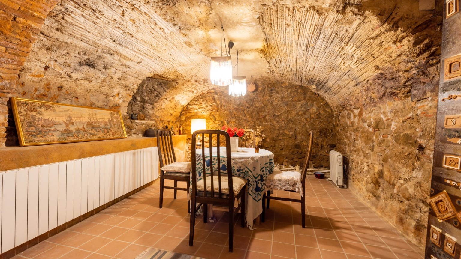 Rustic house for sale in La Tallada d'Empordà
