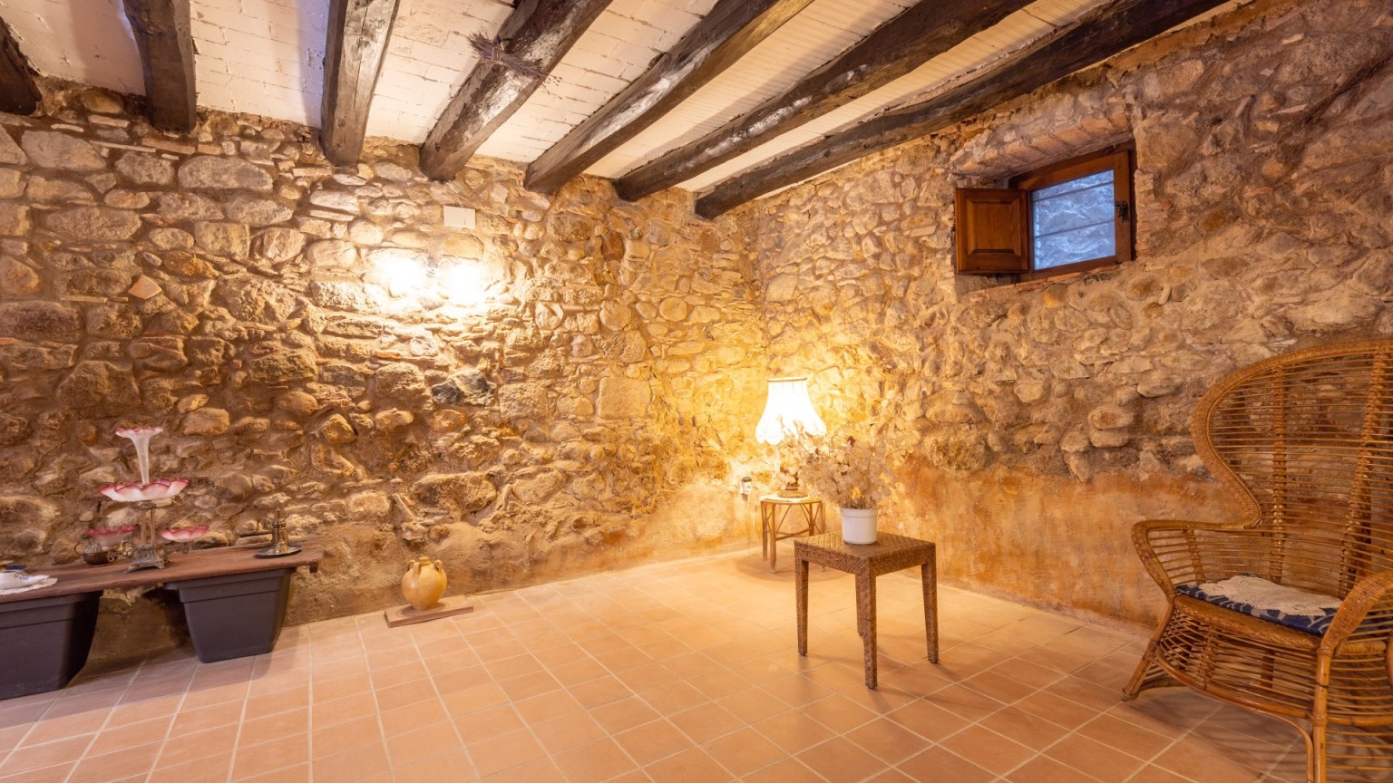 Rustic house for sale in La Tallada d'Empordà
