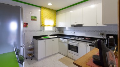 House for sale in the Vila-roja district of Girona.