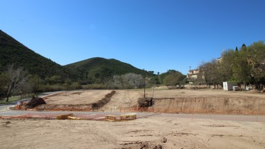 Plot for sale, for the construction of a semi-detached house, in Biure d'Empordà.