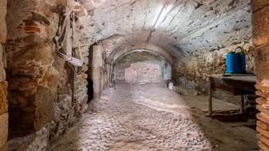 Grand Masia à vendre, située au Mas Barril de Girona.