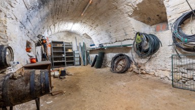 Grand Masia à vendre, située au Mas Barril de Girona.