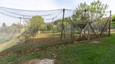 Gran Masia en venda, ubicada a Mas Barril de Girona.