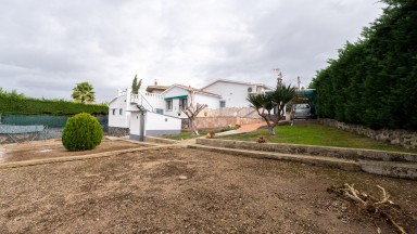 Casa xalet unifamiliar a Maçanet de la Selva.