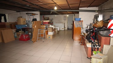 Premises for sale on ground floor with basement, Creu de la Mà area.