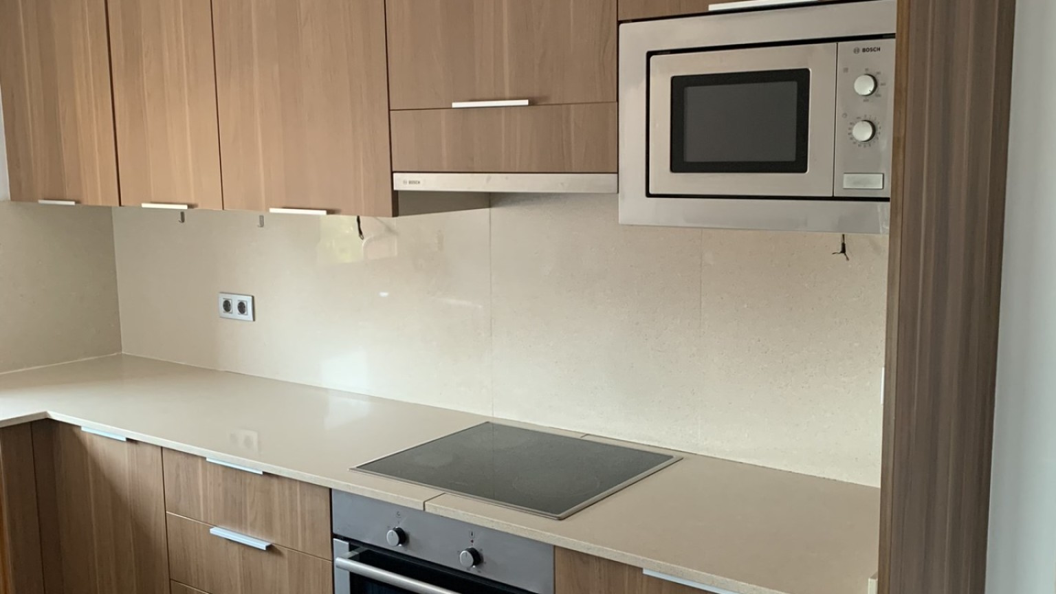 Inversores.- En venta lote de 6 viviendas con plaza de aparcamiento , muy céntricas, en Figueres