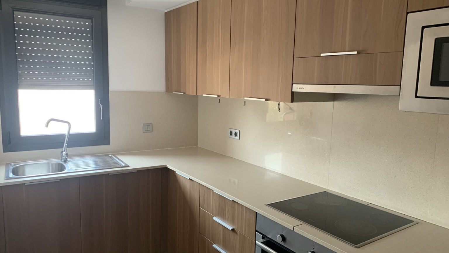 Inversores.- En venta lote de 6 viviendas con plaza de aparcamiento , muy céntricas, en Figueres