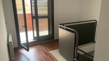 Inversores.- En venta lote de 6 viviendas con plaza de aparcamiento , muy céntricas, en Figueres