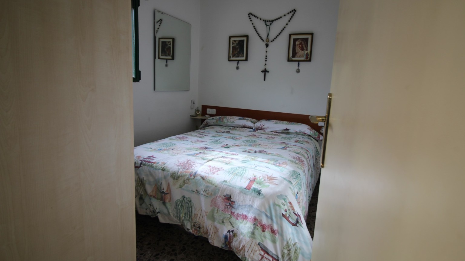  For sale non-mortgageable rustic land with ground floor house in the municipality of Vilaür