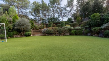 Espectacular casa en venta, ubicada al Golf de Sant Julià de Ramis