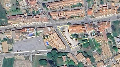 Solar en venta para la construcción de viviendas plurifamiliares, en Navata