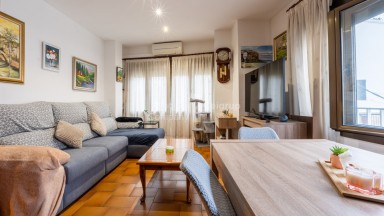 Casa pareada en venta en El Port de Llançà