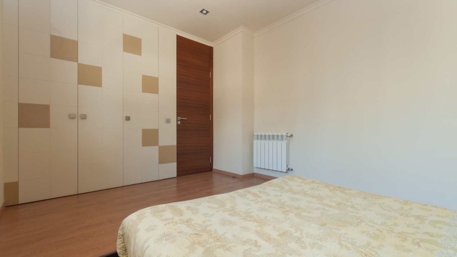 Casa en venta de  alto standing, con  piscina privada y garaje, en Roses 