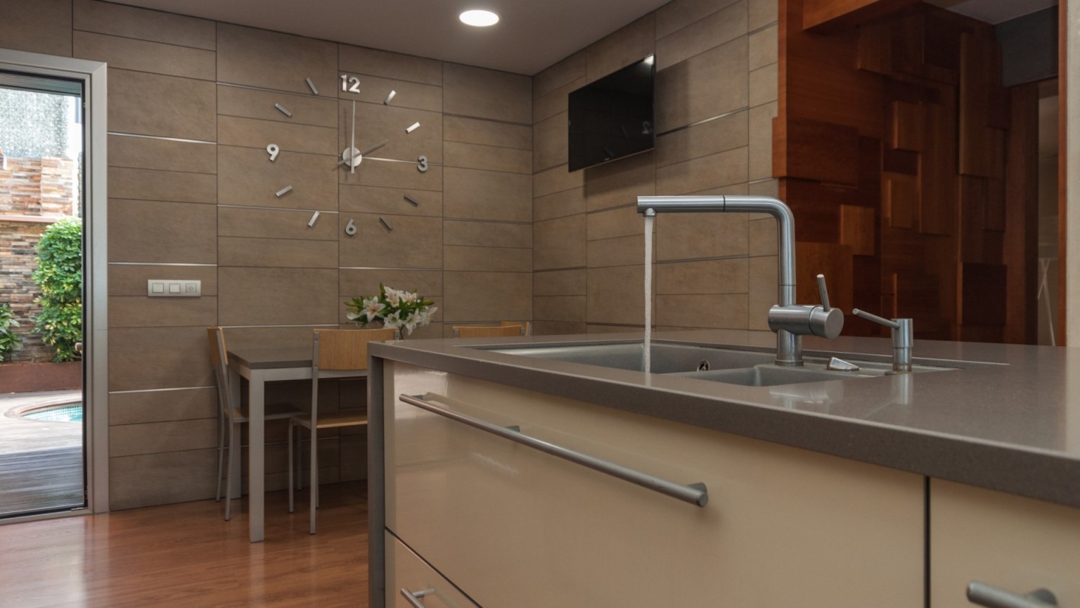 Casa en venta de  alto standing, con  piscina privada y garaje, en Roses 