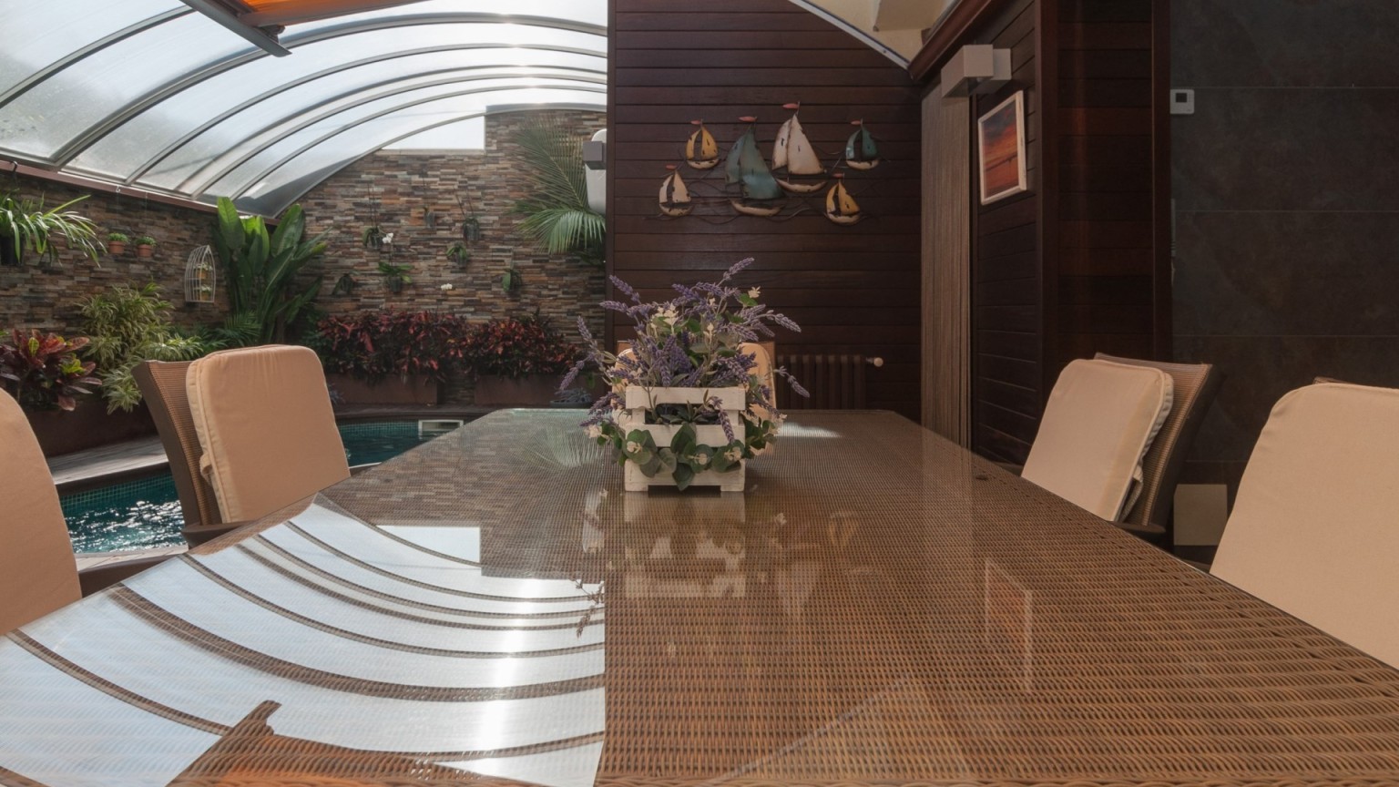 Casa en venta de  alto standing, con  piscina privada y garaje, en Roses 