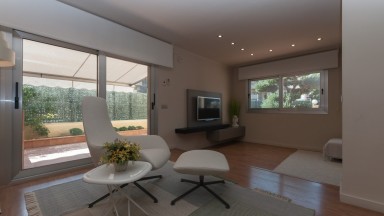 Casa en venta de  alto standing, con  piscina privada y garaje, en Roses 