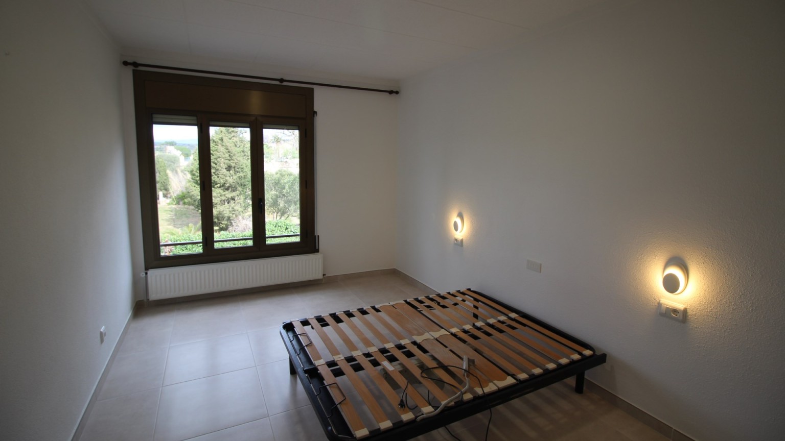 A vendre maison individuelle avec jardin, composée de trois maisons à Vilajuïga