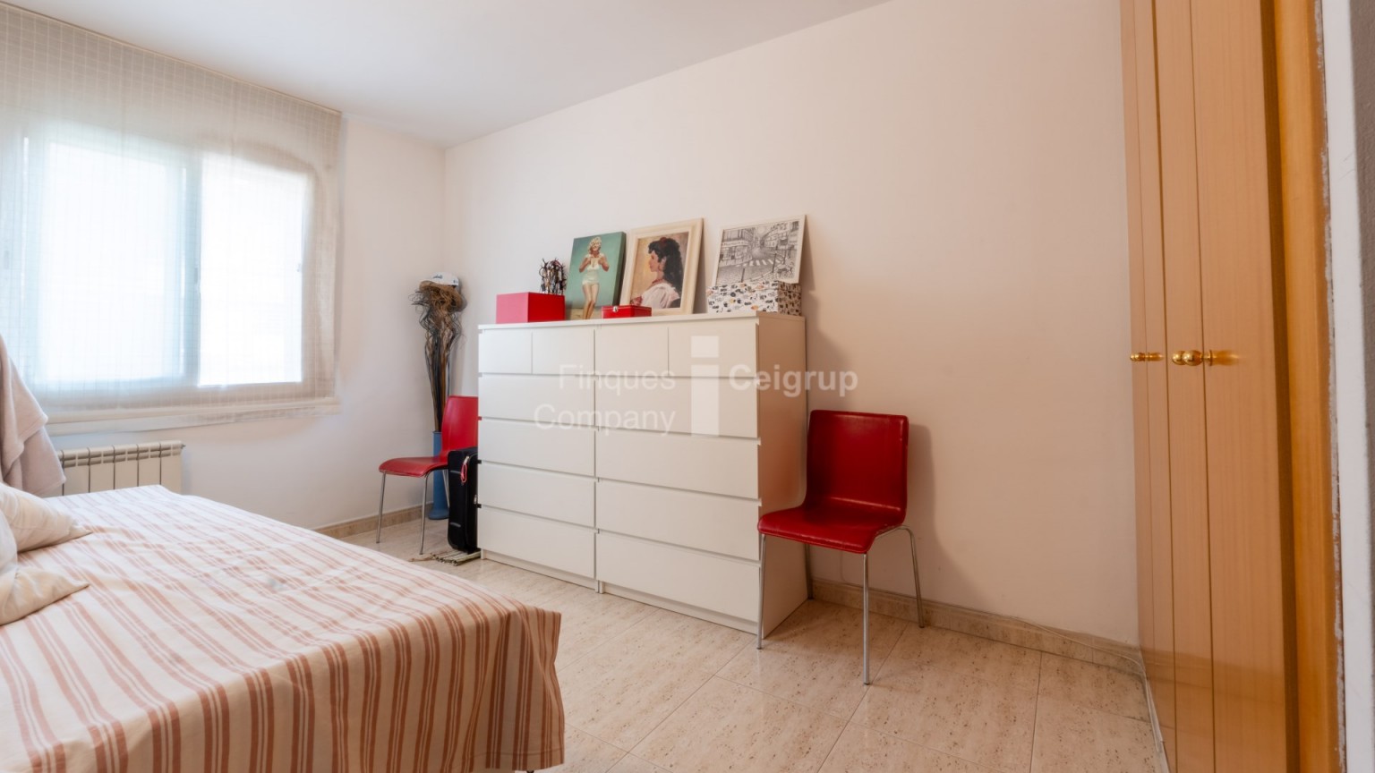 Apartment for sale in GIRONA with 88m2, 3 bedrooms, 2 bathrooms and parking