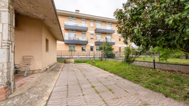 House for sale in the town of Bordils, this magnificent detached villa for sale is located